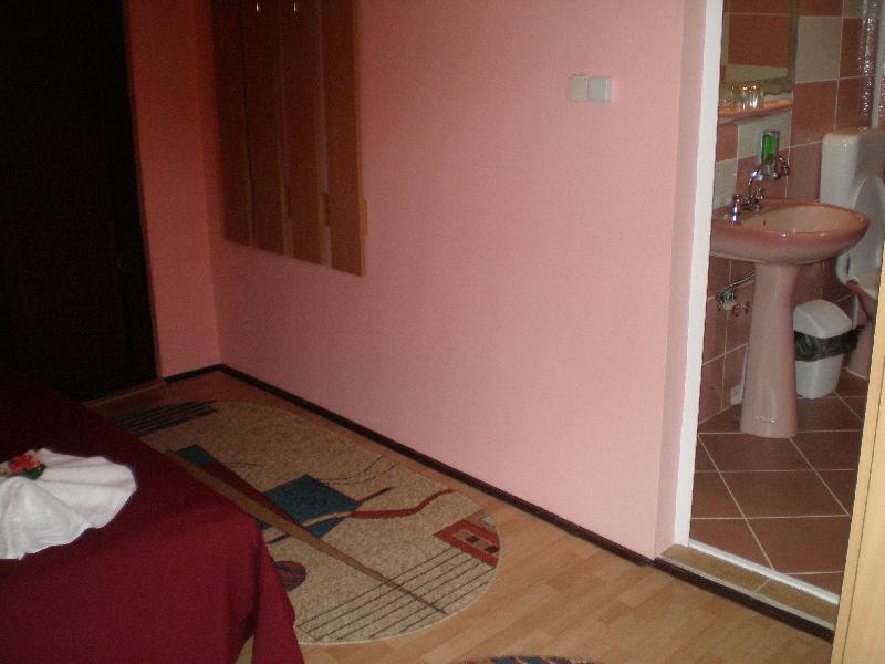 Cazare in Baia Mare - PENSIUNEA CAPRIOARA - Baia Mare Cazare in Baia Mare - PENSIUNEA CAPRIOARA - Baia Mare