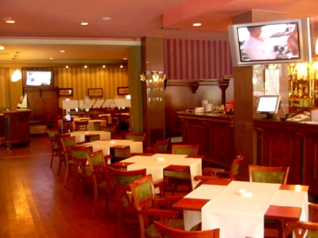 Cazare in Baia Mare - HOTEL RIVULUS - Baia Mare Cazare in Baia Mare - HOTEL RIVULUS - Baia Mare