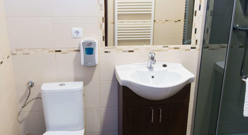 Cazare in Baia Mare - HOTEL DALLAS - Negresti Oas Cazare in Baia Mare - HOTEL DALLAS - Negresti Oas