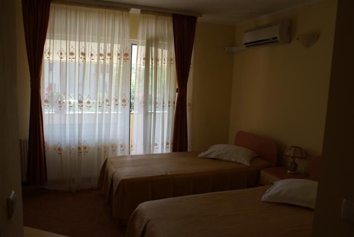 Cazare in Baia Mare - Pensiunea Coral - Baia Mare Cazare in Baia Mare - Pensiunea Coral - Baia Mare