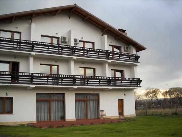 Cazare in Baia Mare - HOSTEL CASA BLANCA - Baia Mare Cazare in Baia Mare - HOSTEL CASA BLANCA - Baia Mare