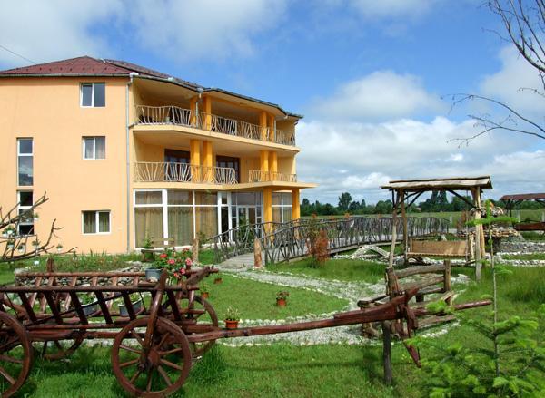 Cazare in Baia Mare - PENSIUNE RIVIERA SOMESANA - Ulmeni Cazare in Baia Mare - PENSIUNE RIVIERA SOMESANA - Ulmeni