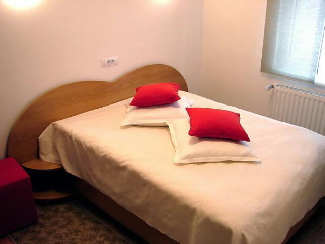 Cazare in Baia Mare - PENSIUNEA DEALUL FLORILOR - Baia Mare Cazare in Baia Mare - PENSIUNEA DEALUL FLORILOR - Baia Mare