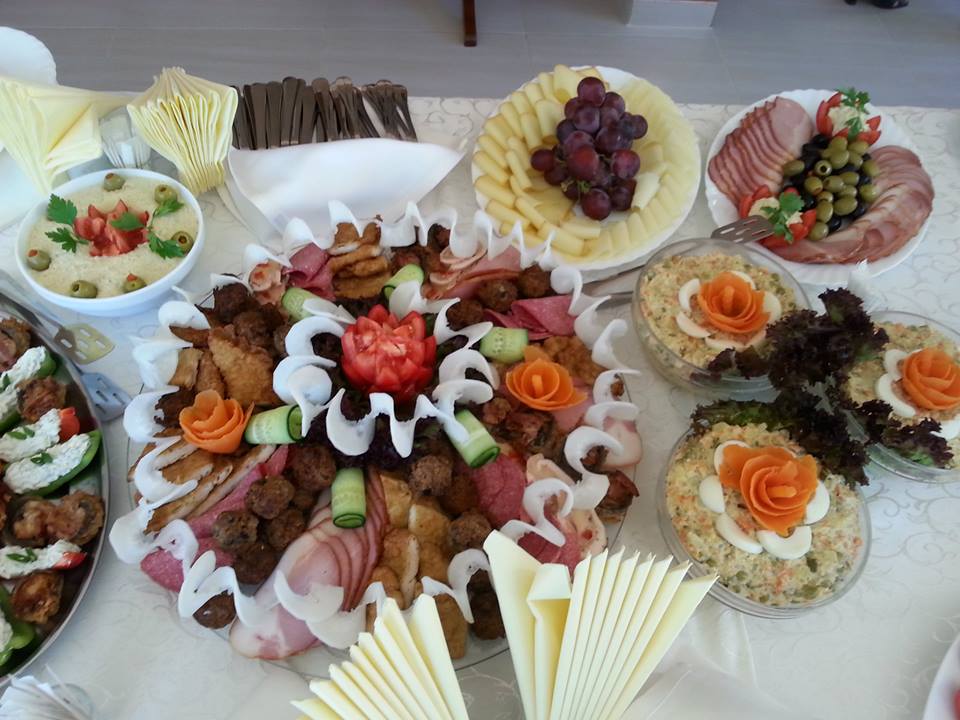 Cazare in Baia Mare - COMPLEX LA NUCI - Satu Nou De Jos Cazare in Baia Mare - COMPLEX LA NUCI - Satu Nou De Jos