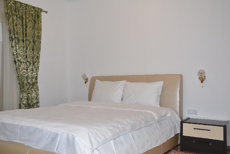 Cazare in Baia Mare - Pensiune Floris - Baia Mare Cazare in Baia Mare - Pensiune Floris - Baia Mare