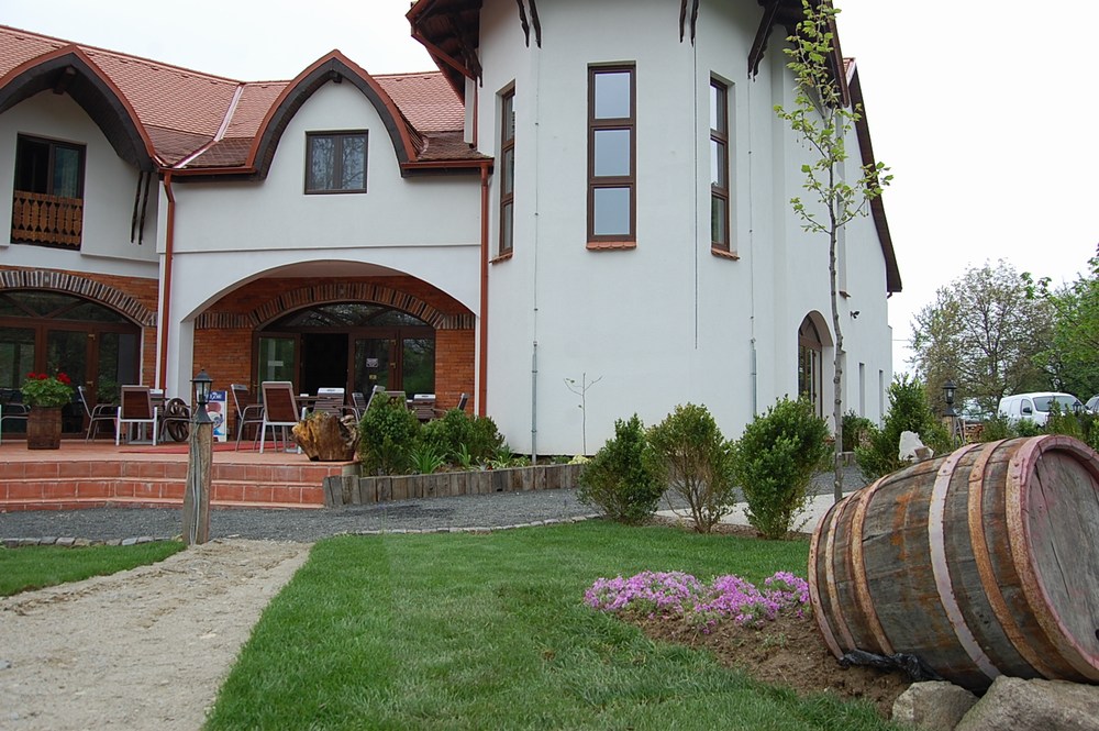 Cazare in Baia Mare - HANUL TEILOR - Danesti Cazare in Baia Mare - HANUL TEILOR - Danesti