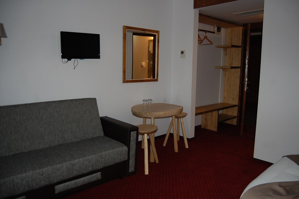 Cazare in Baia Mare - HANUL TEILOR - Danesti Cazare in Baia Mare - HANUL TEILOR - Danesti