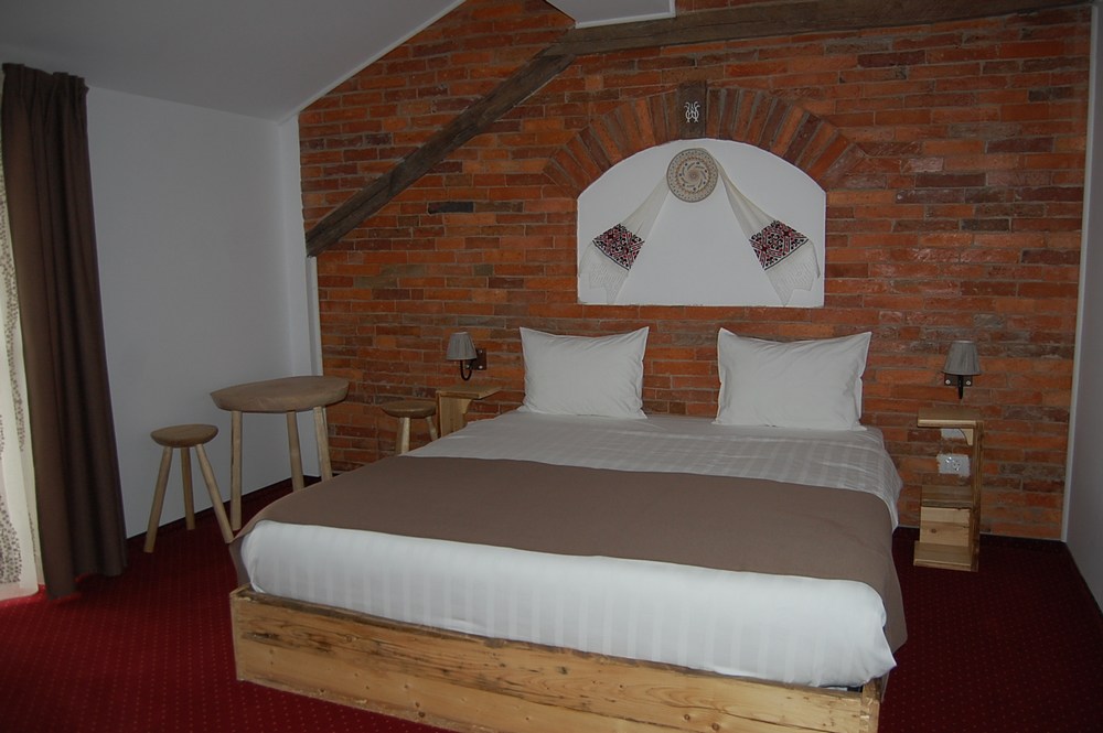 Cazare in Baia Mare - HANUL TEILOR - Danesti Cazare in Baia Mare - HANUL TEILOR - Danesti