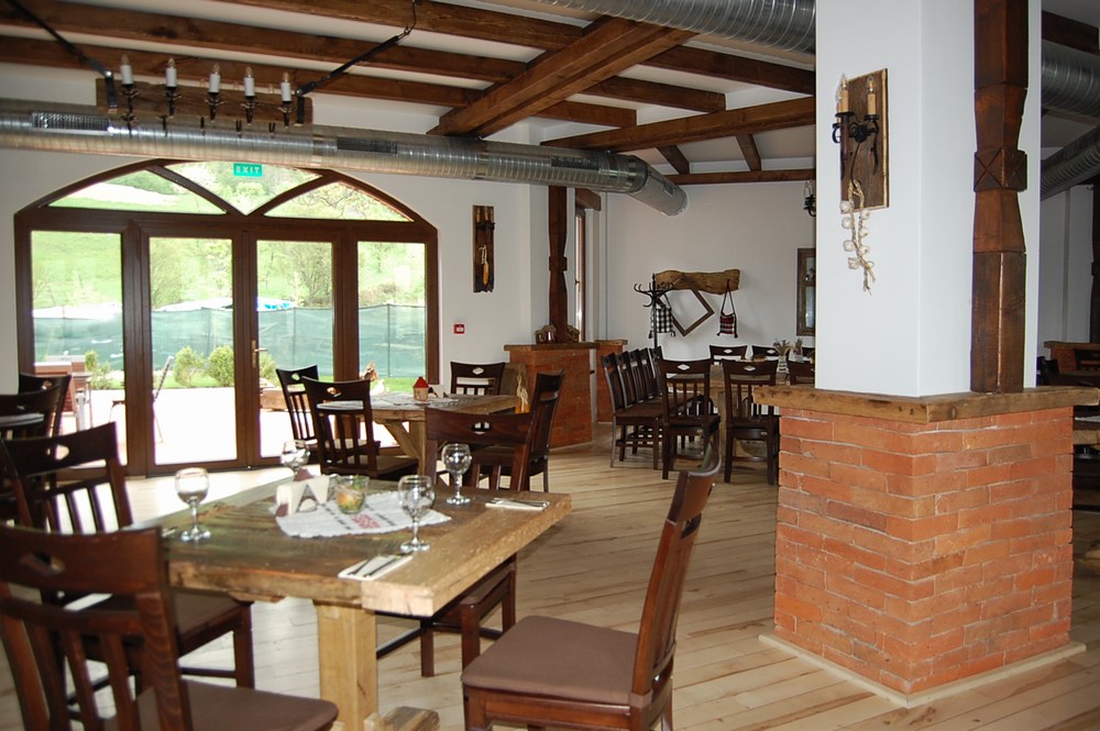 Cazare in Baia Mare - HANUL TEILOR - Danesti Cazare in Baia Mare - HANUL TEILOR - Danesti