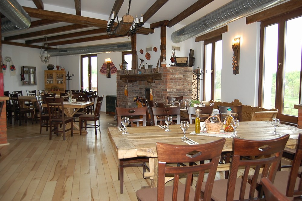 Cazare in Baia Mare - HANUL TEILOR - Danesti Cazare in Baia Mare - HANUL TEILOR - Danesti