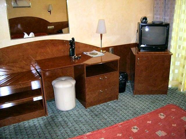 Cazare in Baia Mare - HOTEL CARPATI - Baia Mare Cazare in Baia Mare - HOTEL CARPATI - Baia Mare