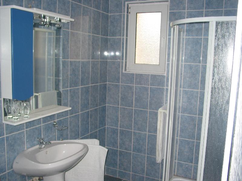 Cazare in Baia Mare - Hotel Restaurant DOUĂ VEVERIŢE - Baia Mare Cazare in Baia Mare - Hotel Restaurant DOUĂ VEVERIŢE - Baia Mare